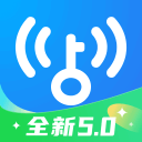 石家庄外援第一时间发现苏州球员昏倒，大声呼救并飞奔去施救